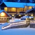 Holiday Haus Motel