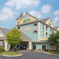 Holiday Inn Express Holland