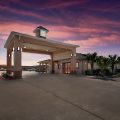Holiday Inn Express Hotel & Suites Falfurrias