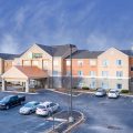 Holiday Inn Express Lapeer