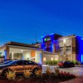Holiday Inn Express Newberg – Wine Country