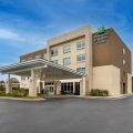 Holiday Inn Express & Suites Carrollton West