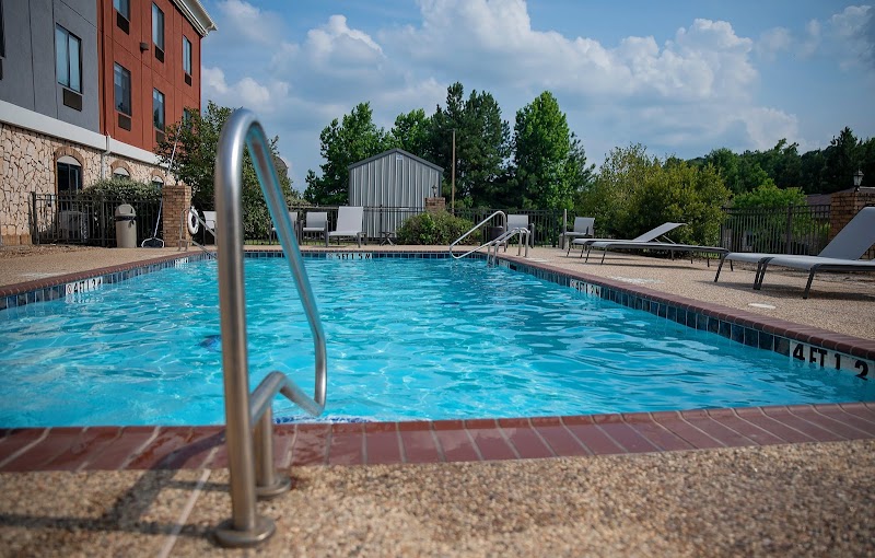 Holiday Inn Express & Suites Center in Center, Texas, United States