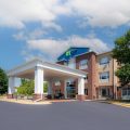 Holiday Inn Express & Suites Chanhassen