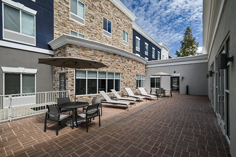 Holiday Inn Express & Suites Charlotte Southeast - Matthews in Matthews, North Carolina, United States