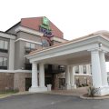 Holiday Inn Express & Suites Covington