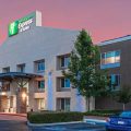 Holiday Inn Express & Suites Elk Grove West I-5, an IHG Hotel