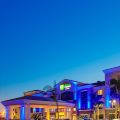 Holiday Inn Express & Suites Eureka