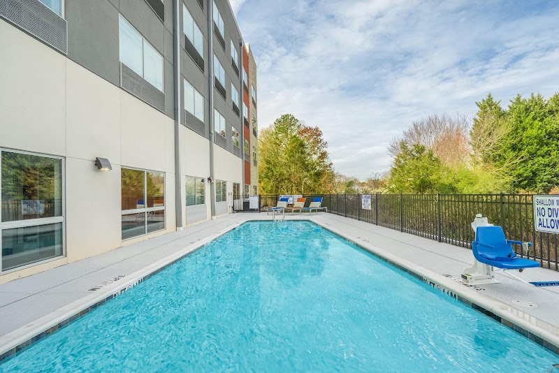 Holiday Inn Express & Suites Greenville SE - Simpsonville in Mauldin, South Carolina, United States