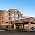 Holiday Inn Express & Suites Hazard