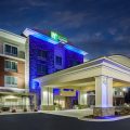 Holiday Inn Express & Suites Lexington Park-California