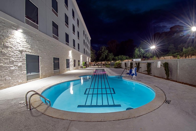 Holiday Inn Express & Suites Memphis Arpt Elvis Presley Blvd in Memphis, Tennessee, United States