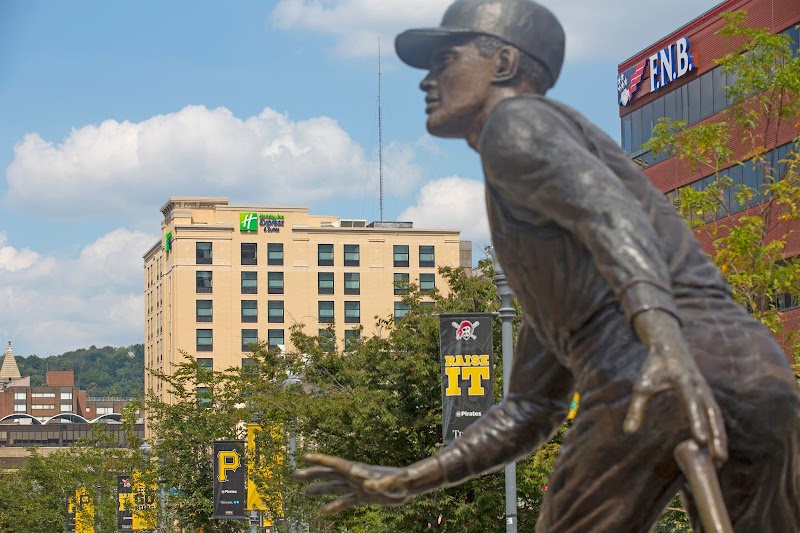 Holiday Inn Express & Suites Pittsburgh North Shore in Pittsburgh, Pennsylvania, United States