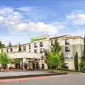 Holiday Inn & Suites Bothell, an IHG Hotel