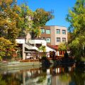 Hotel Ezeroto