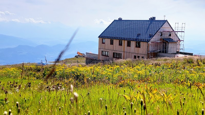 Hotel-Gasthof Koralpenschlössl in Wolfsberg, Austria