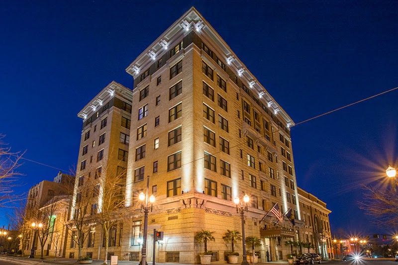 Hotel deLuxe in Portland, Oregon, United States