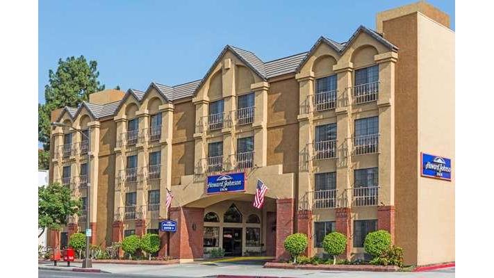 Howard Johnson by Wyndham Pasadena in Pasadena, California, United States