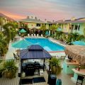 Island House Resort Hotel