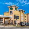 La Quinta Inn & Suites by Wyndham Claremore