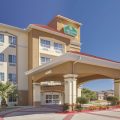 La Quinta Inn & Suites by Wyndham Corsicana