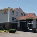 La Quinta Inn & Suites by Wyndham Elizabethtown