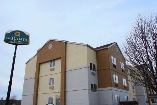 La Quinta Inn & Suites by Wyndham Emporia in Emporia, Kansas, United States