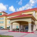 La Quinta Inn & Suites by Wyndham Ennis