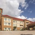 La Quinta Inn & Suites by Wyndham Kyle – Austin South