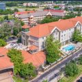 La Quinta Inn & Suites by Wyndham St. Louis Westport