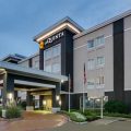La Quinta Inn & Suites by Wyndham Starkville at MSU