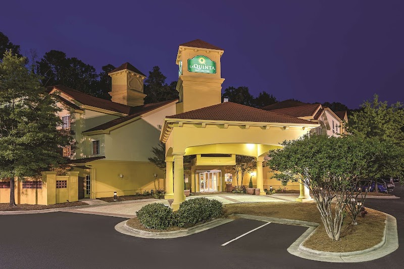 La Quinta Inn & Suites by Wyndham Univ Area Chapel Hill in Durham, North Carolina, United States