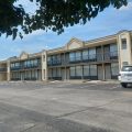 Lamplighter Inn & Suites
