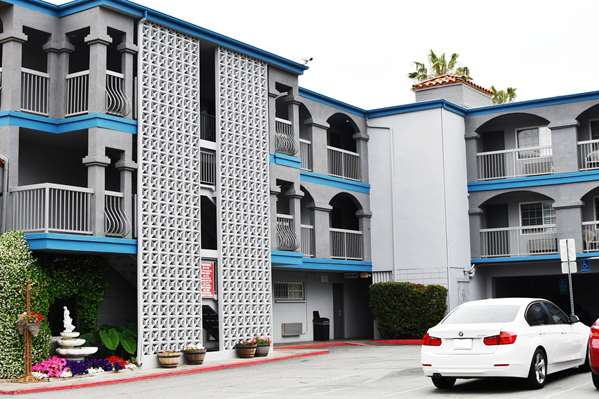 Long Beach Convention Center Travelodge in Long Beach, California, United States