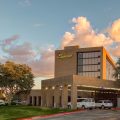 MCM Elegante Hotel