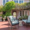 Martine Inn