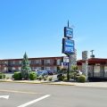 Maverick Motel