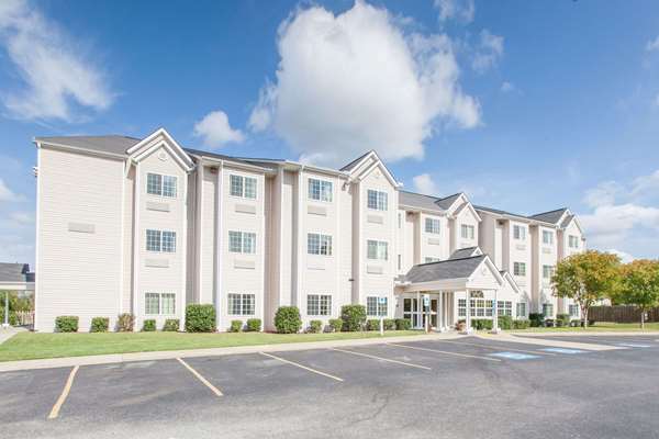 Microtel Inn & Suites by Wyndham Rogers in Rogers, Arkansas, United States