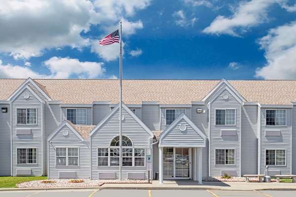 Microtel Inn by Wyndham Janesville in Janesville, Wisconsin, United States