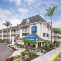 Motel 6 Buena Park