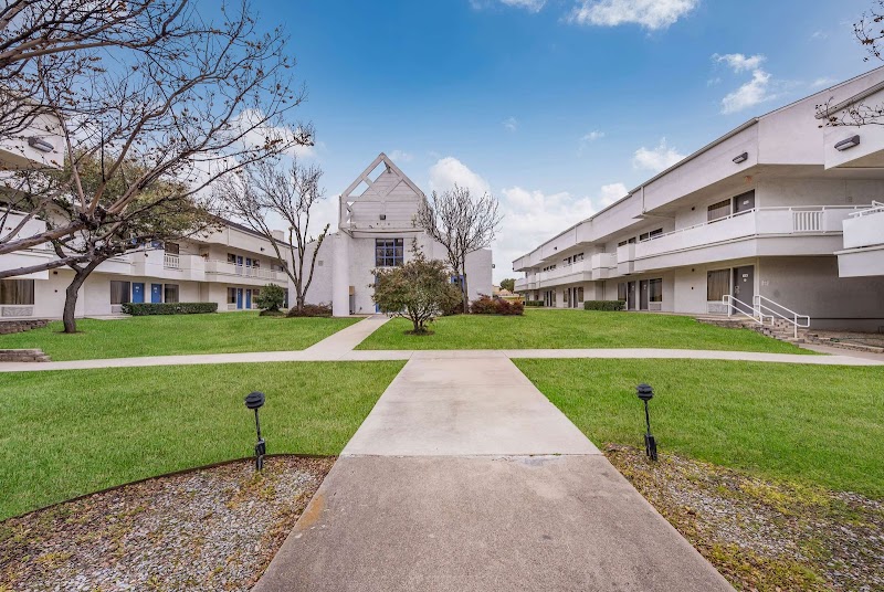 Motel 6 Dallas - Irving DFW Airport East in Irving, Texas, United States