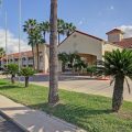 Motel 6 Edinburg
