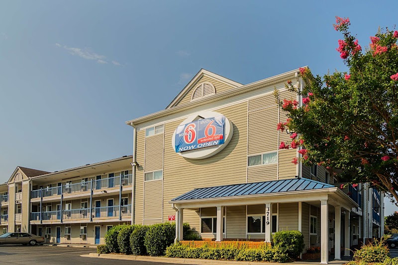 Motel 6 Fayetteville in Fayetteville, North Carolina, United States