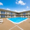 Motel 6 Greenville, TX