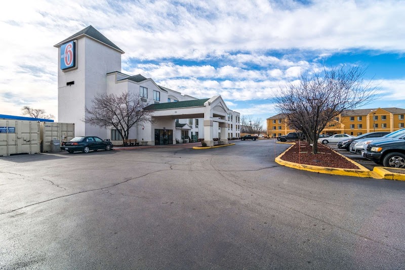 Motel 6 Harvey, IL in Harvey, Illinois, United States