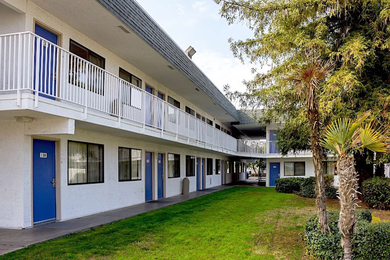 Motel 6 Porterville, CA in Porterville, California, United States
