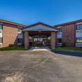Motel 6 Saukville, WI