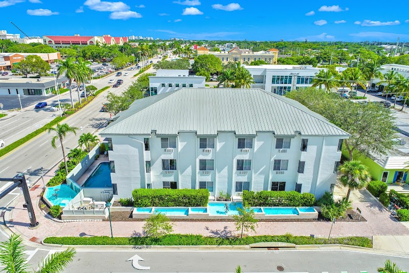 Naples Park Central Hotel in Naples, Florida, United States
