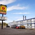 National 9 Inn Casper Showboat