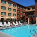 Oxford Suites Chico